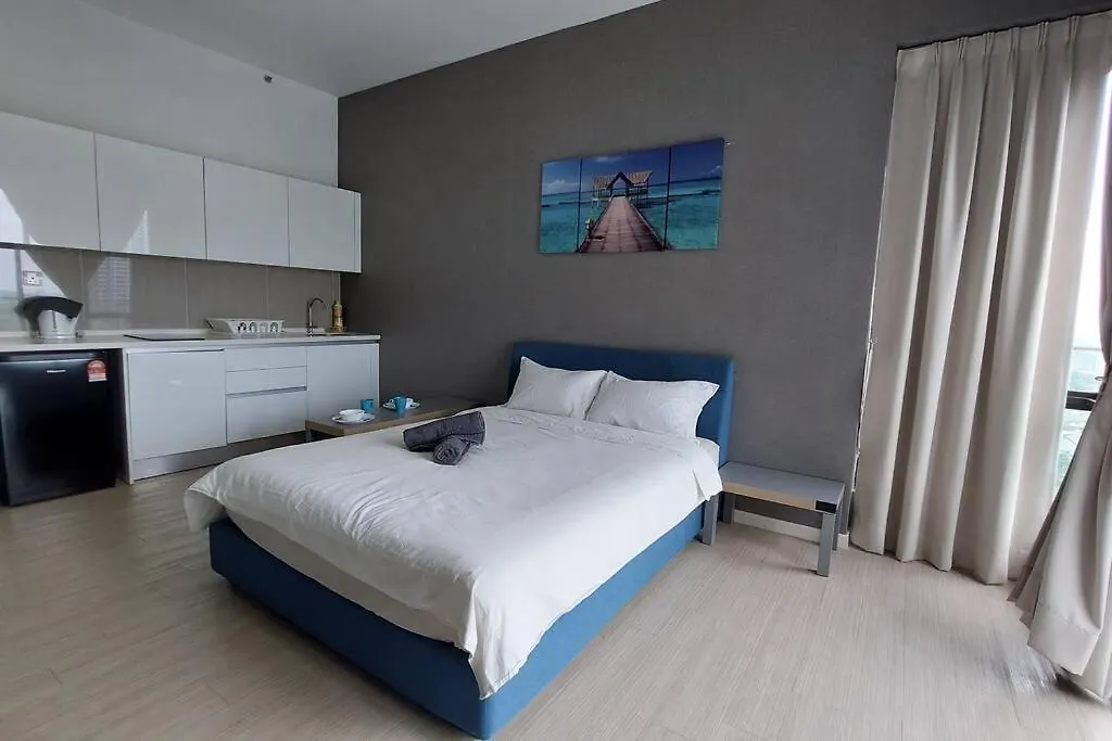 Apartment Inspired Homes @ Pj Grand Sofo#10, Free Parking, 2Pax Petaling Jaya Malaysia